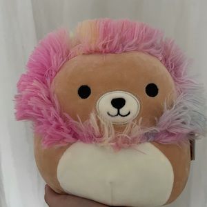 Lion squishmellow